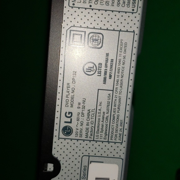 LG DVD Player Model DP 132 with AV Cable - Picture 5 of 5